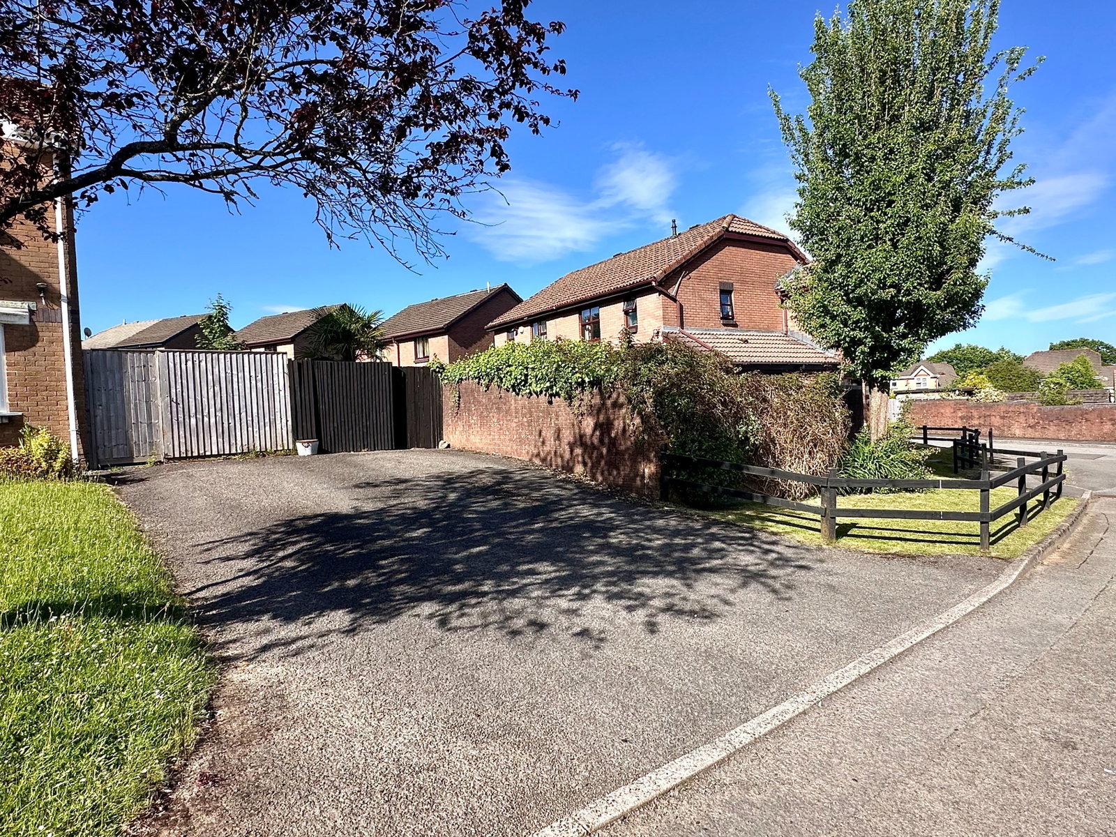 Semi Detached House in Swansea