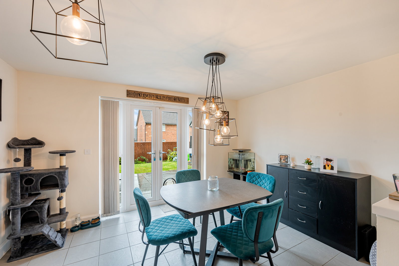 Semi Detached House in Grantham