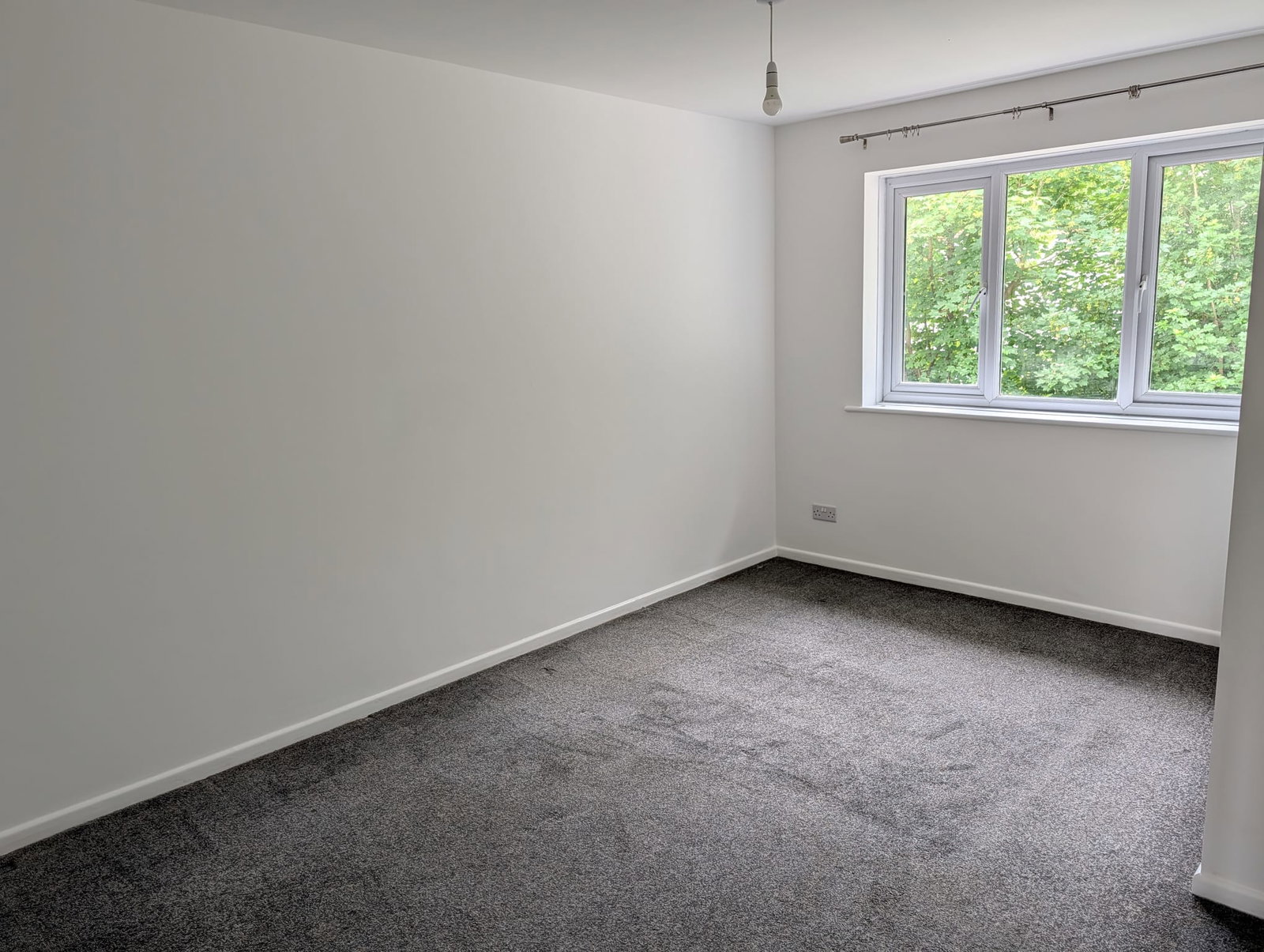 Semi Detached House in Par