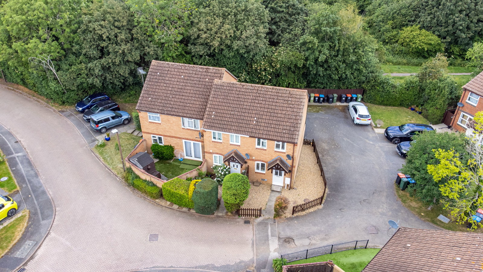 End Of Terrace House in Milton Keynes