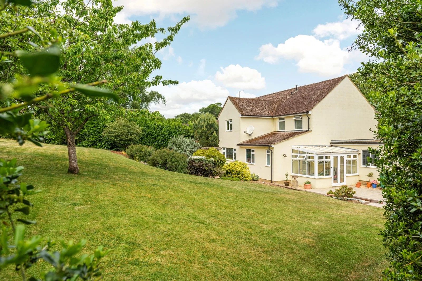 Detached House in Kings Langley