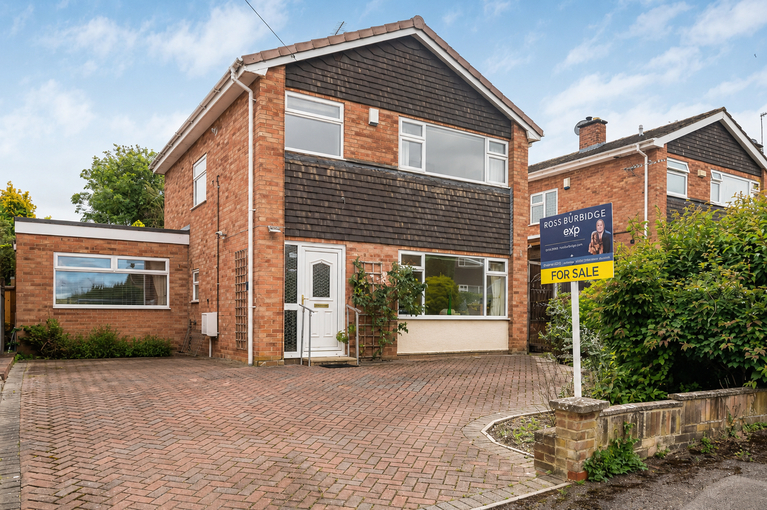 Detached House in Cheltenham