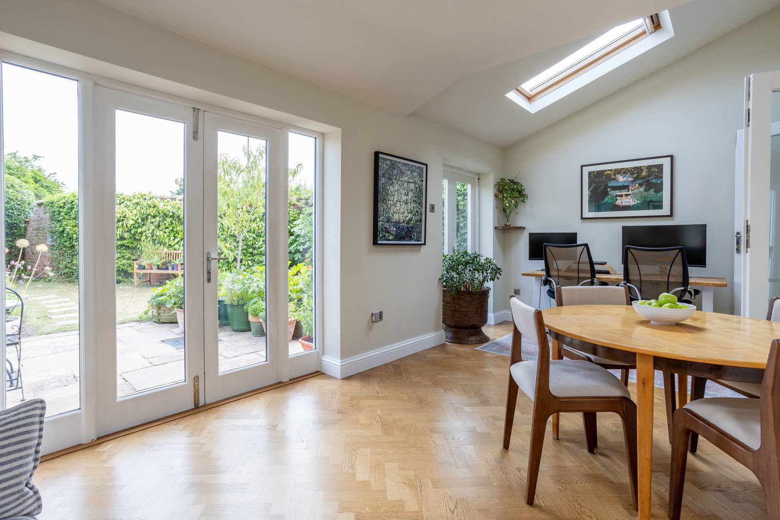 Semi Detached House in York
