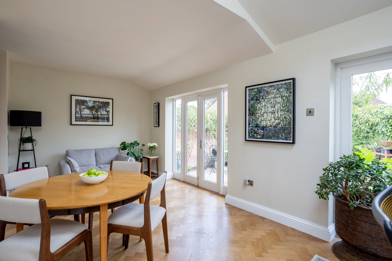 Semi Detached House in York