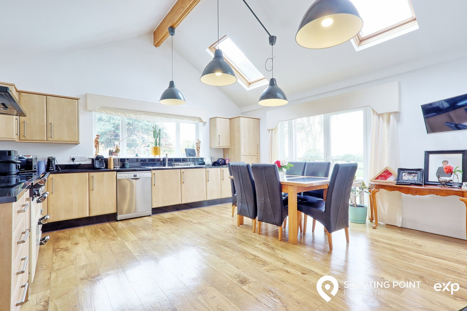 Detached House in Colchester