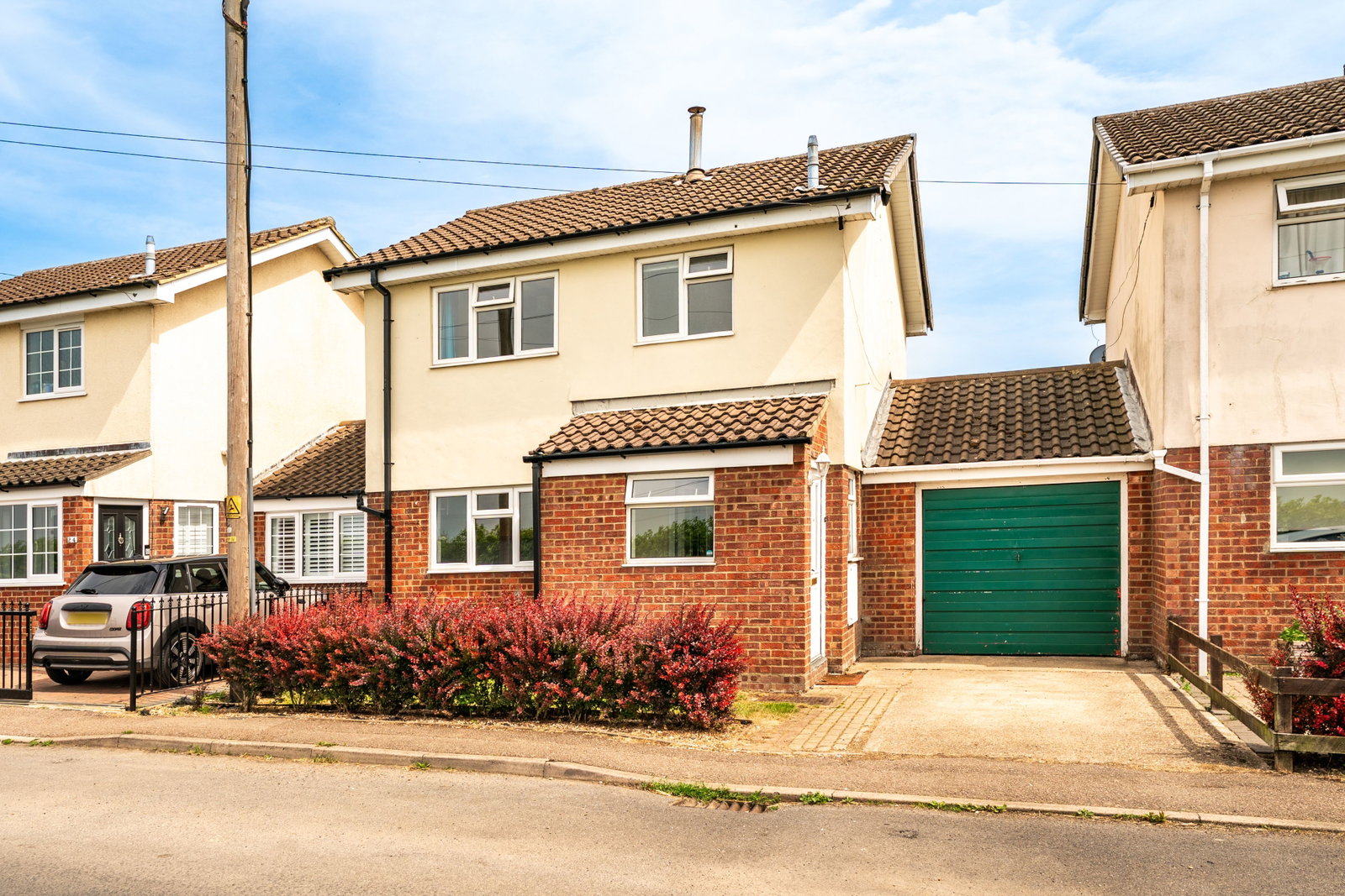 Link Detached House in Bedford