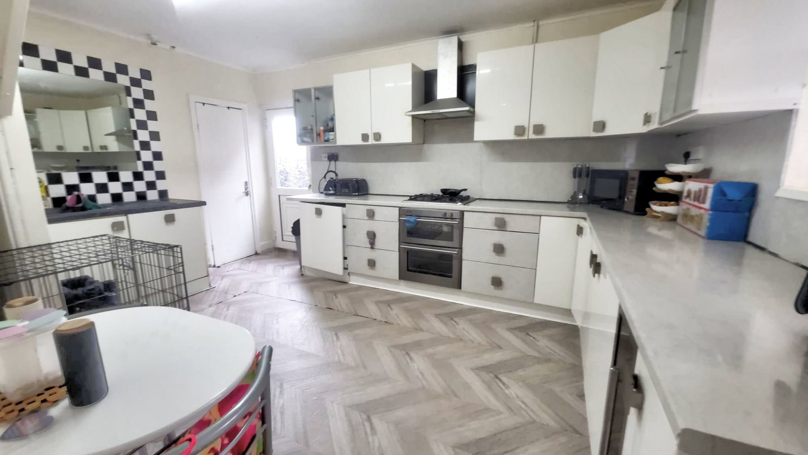 Semi Detached House in Stoke-on-trent