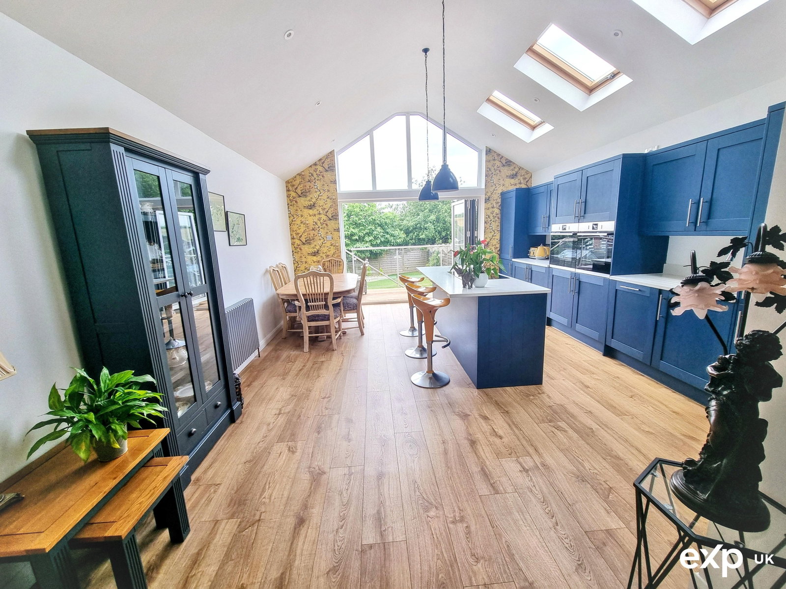 Bungalow in Newton Abbot