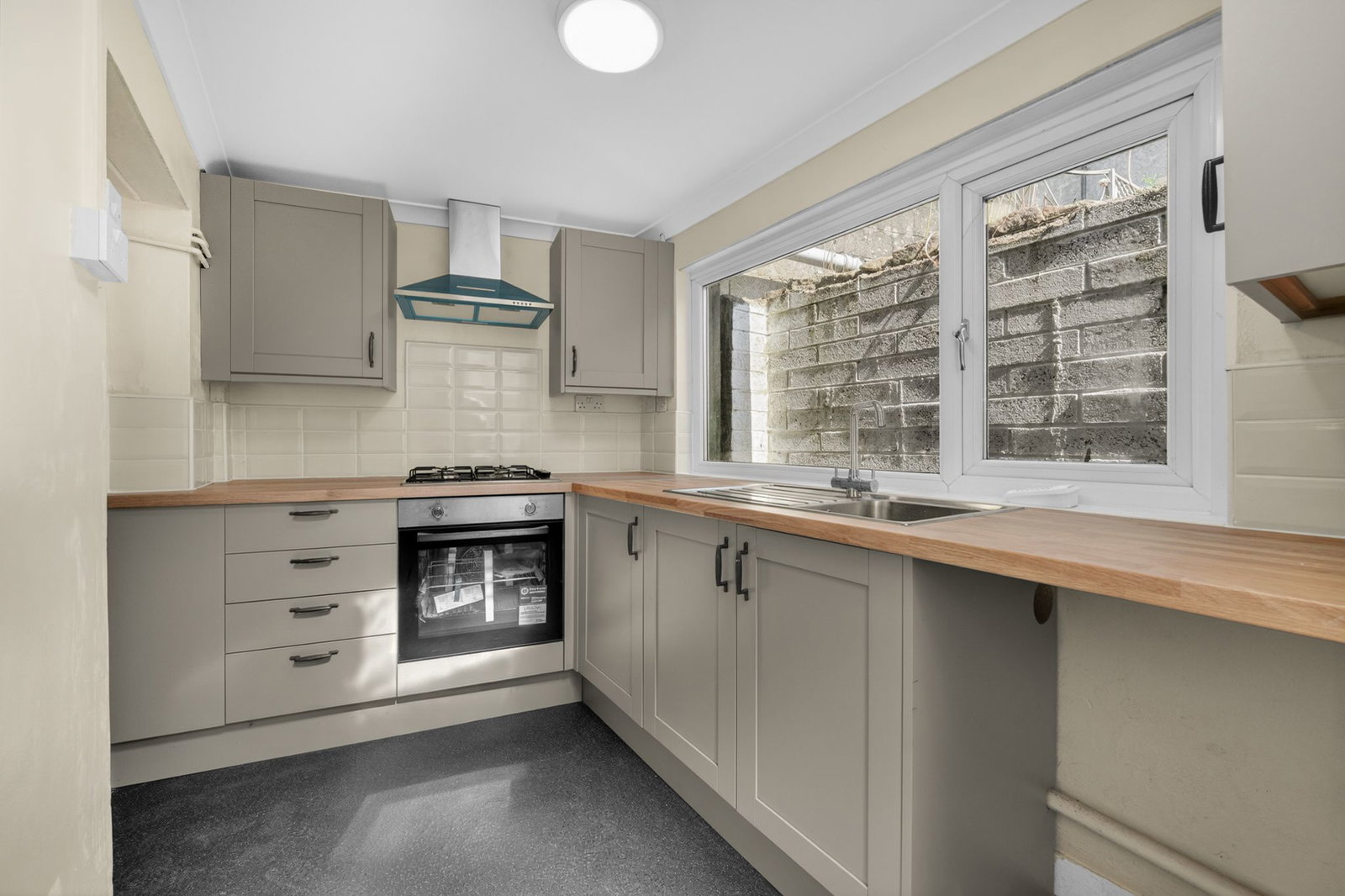 Terraced House in Pontypool