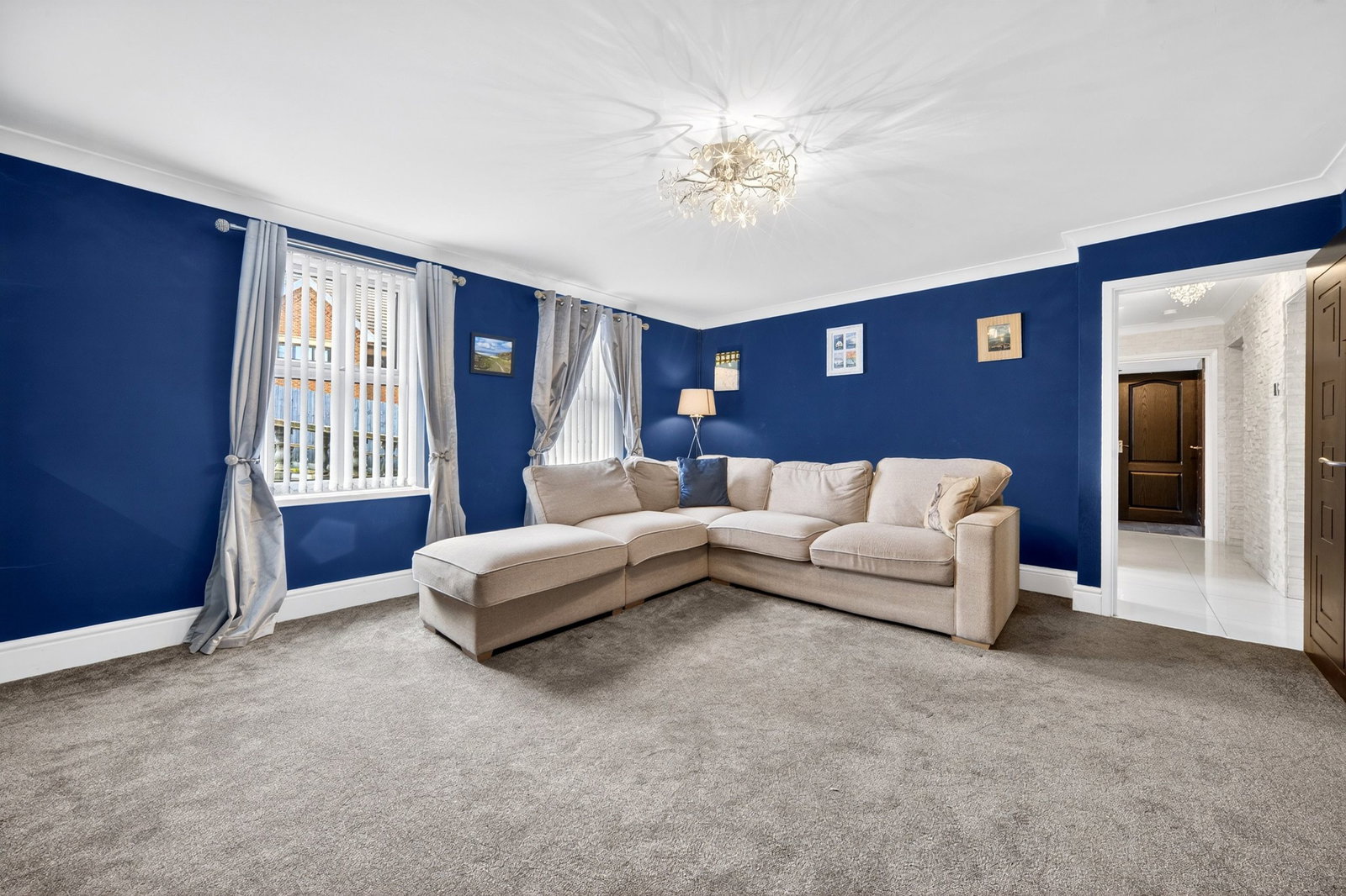 Detached House in Swansea