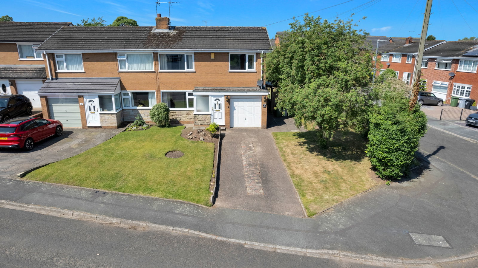 Semi Detached House in Crewe