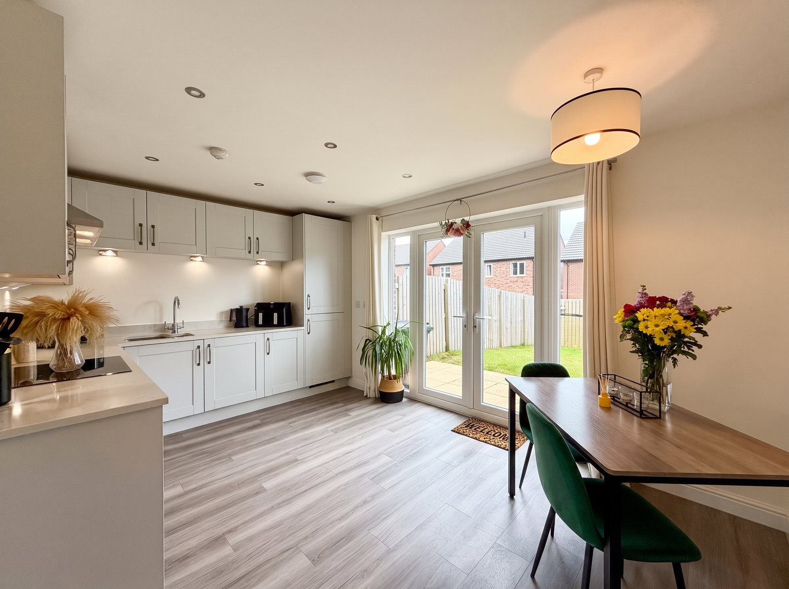 Semi Detached House in Brampton