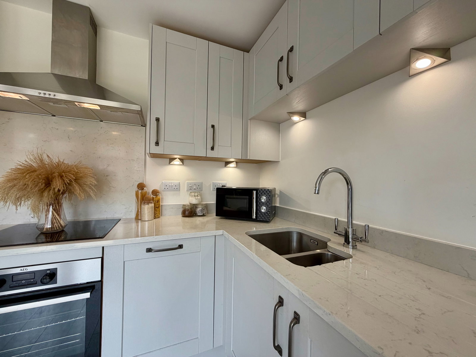 Semi Detached House in Brampton