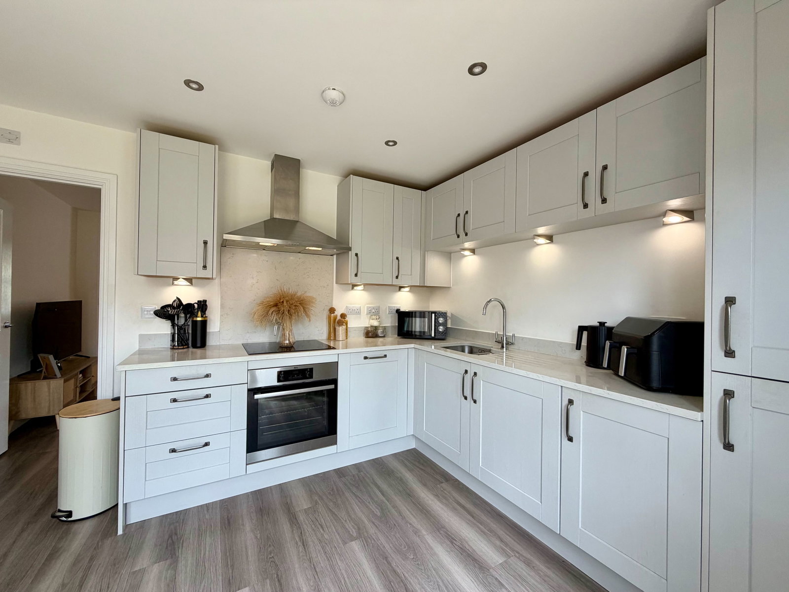 Semi Detached House in Brampton