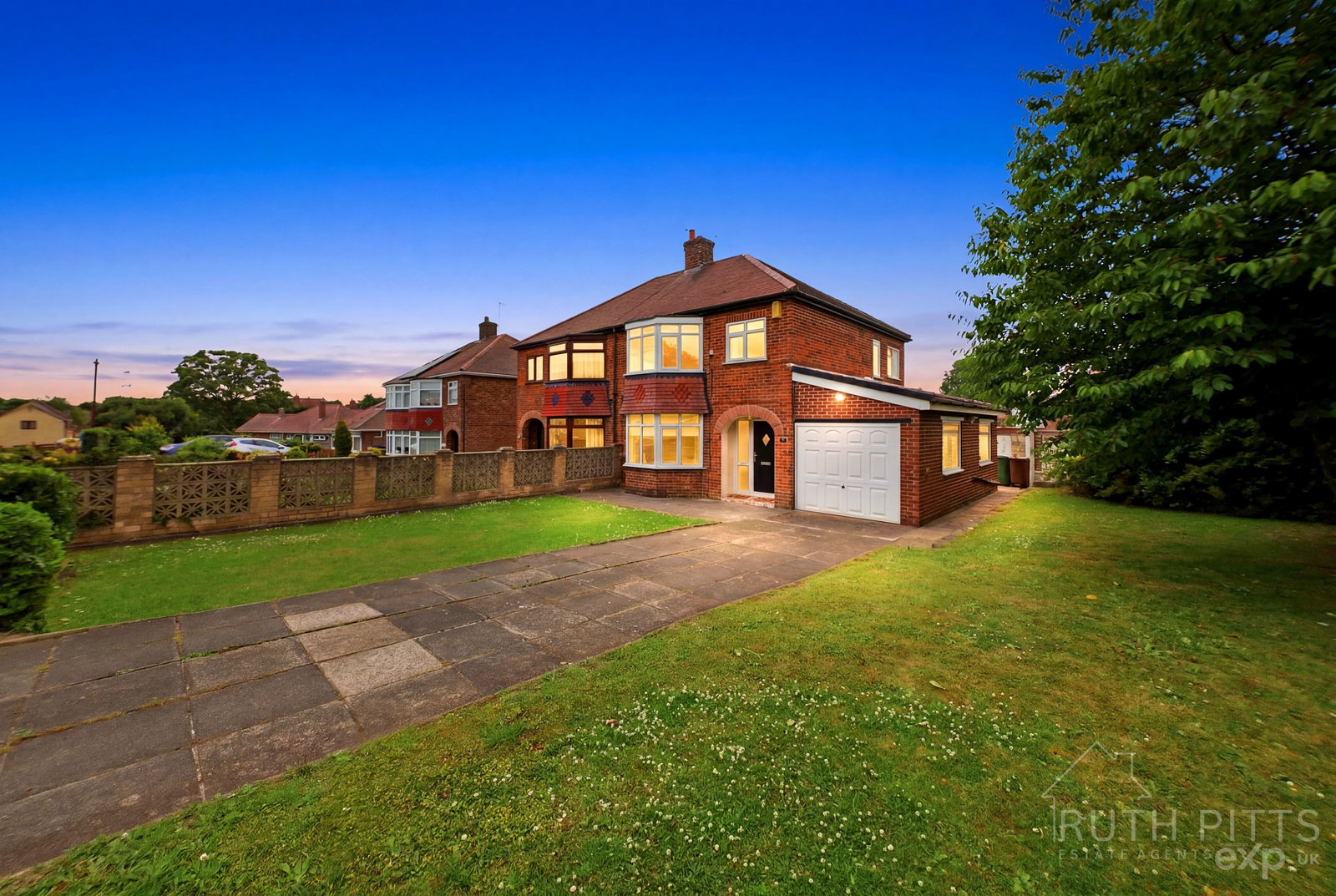 Semi Detached House in Pontefract