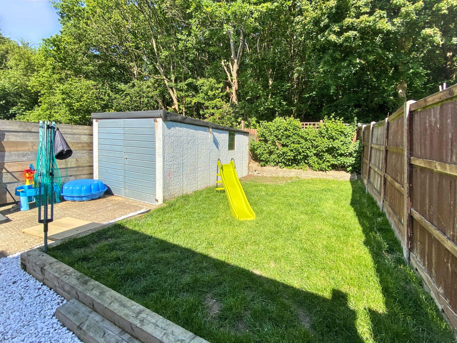 Semi Detached House in Ashford
