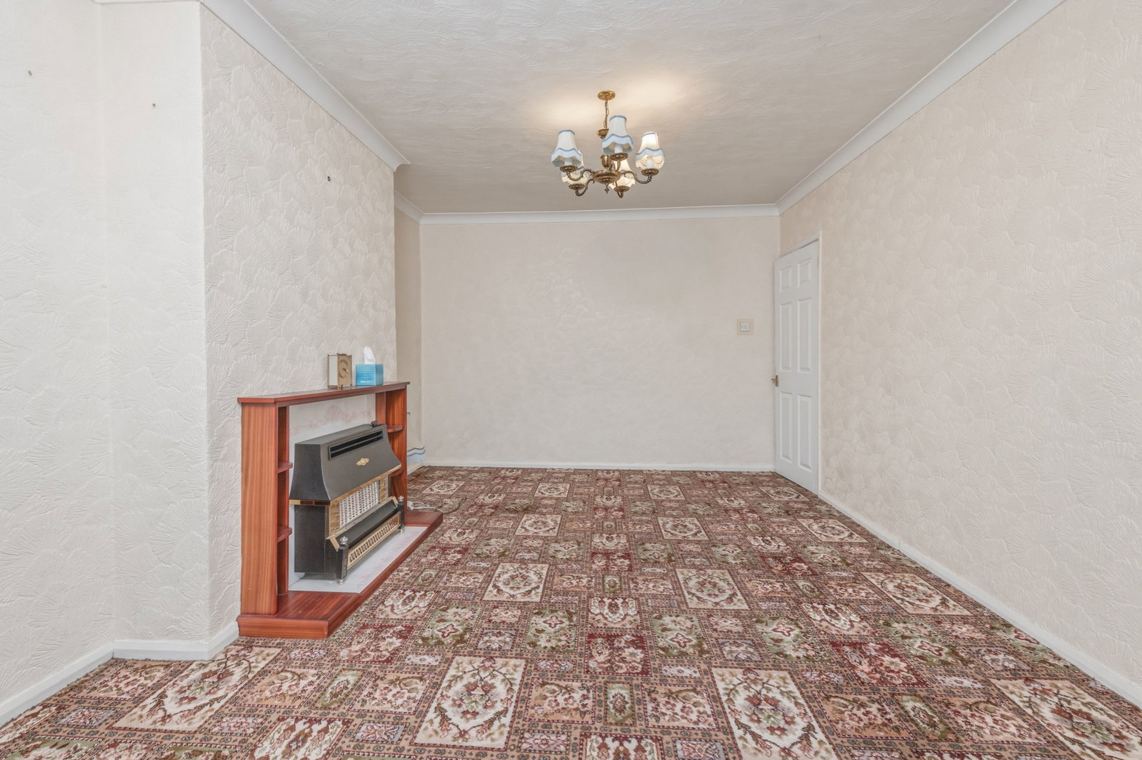Semi Detached Bungalow in Leeds