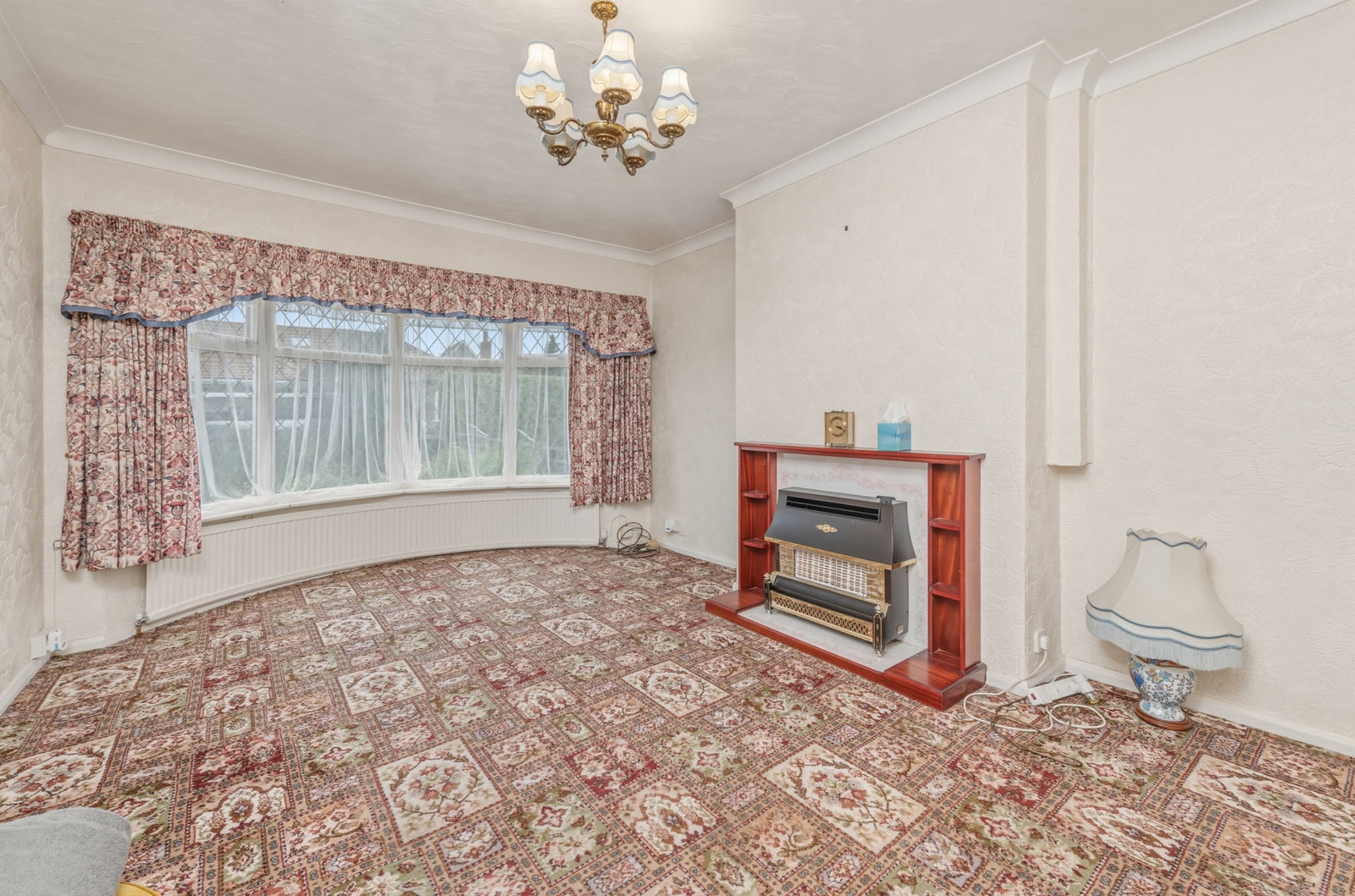 Semi Detached Bungalow in Leeds