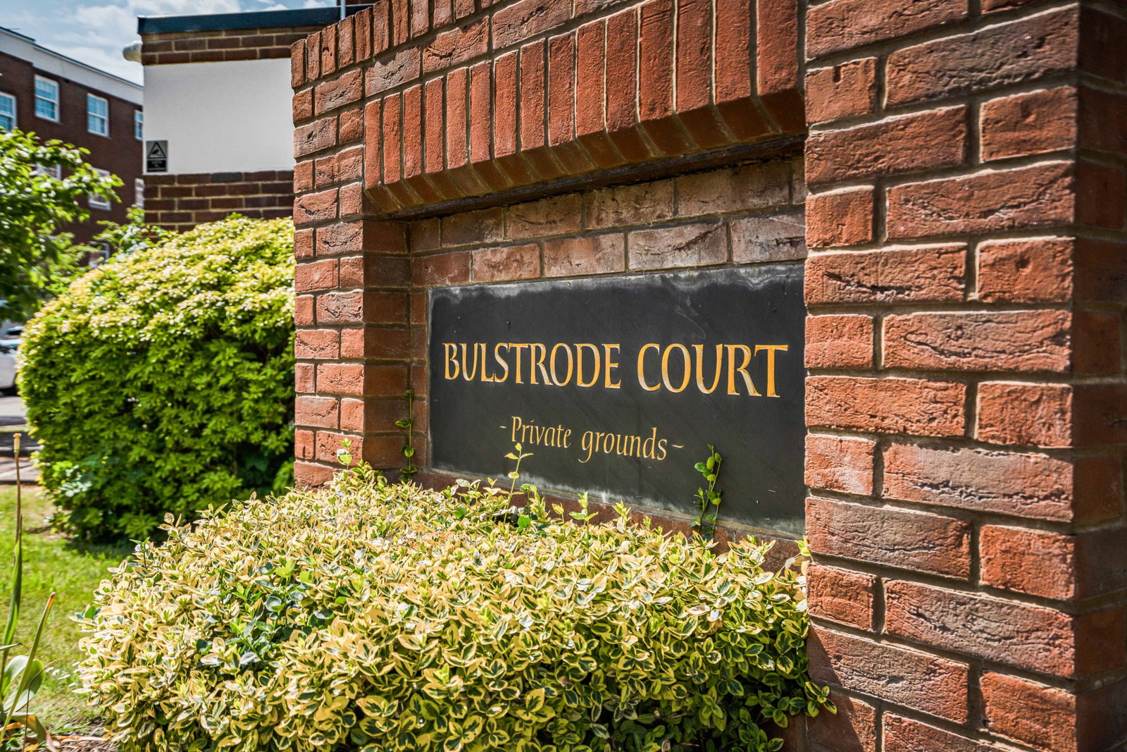 Apartment in Gerrards Cross