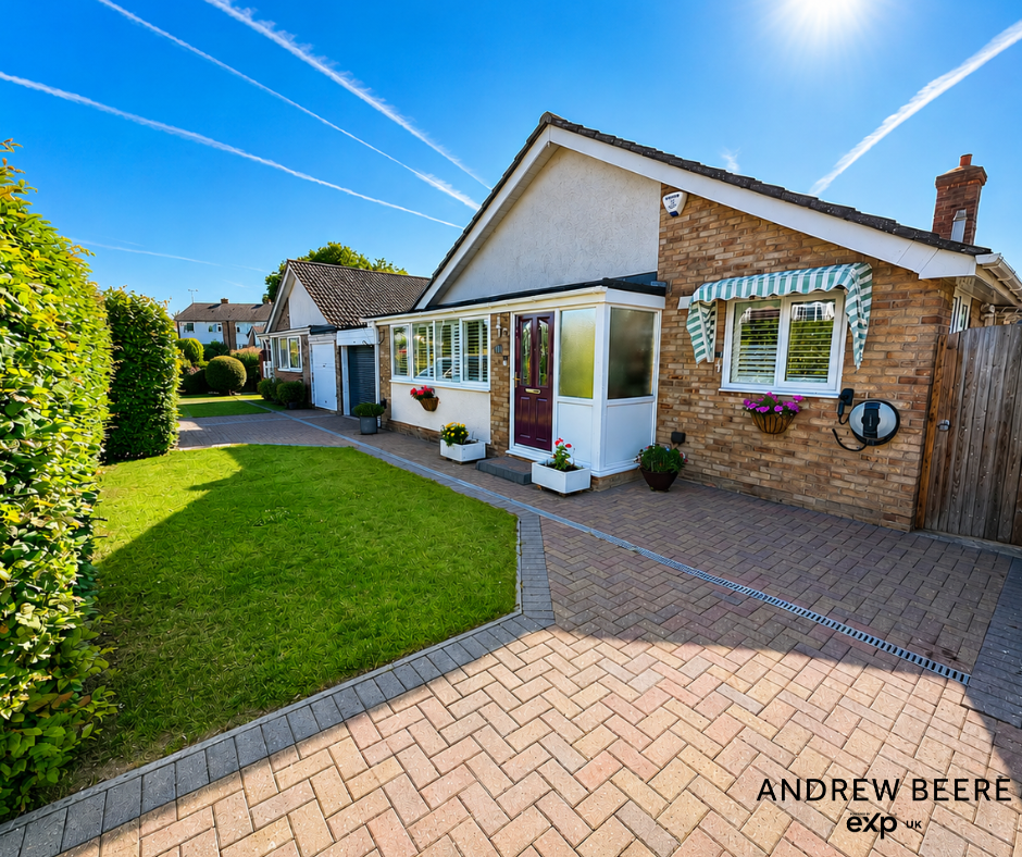 Bungalow in Ashford