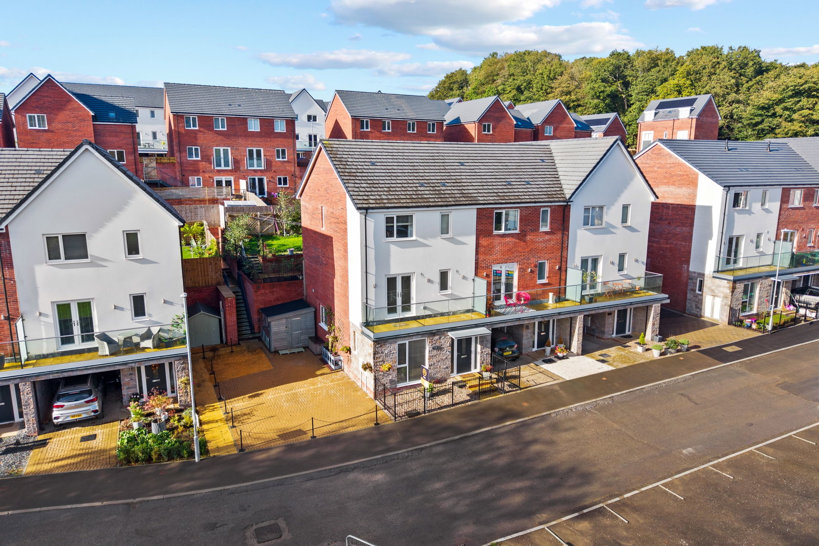 End Of Terrace House for sale in Swansea, Ffordd Yr Olchfa, Swansea, SA2 7RE