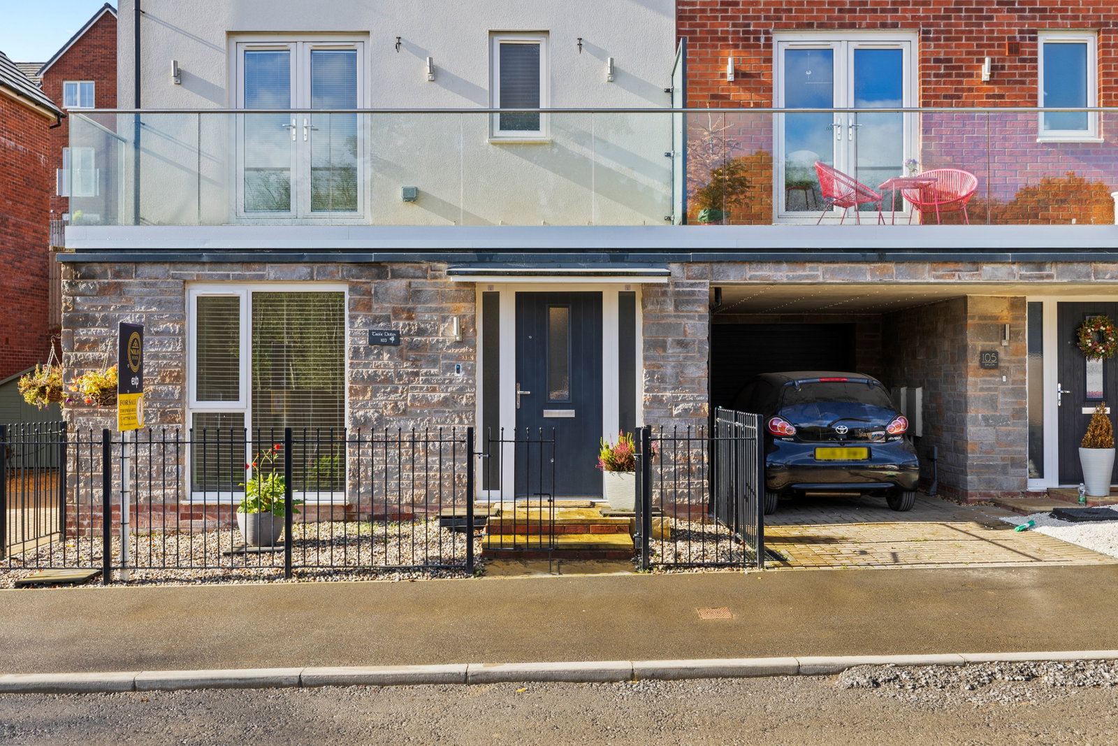 End Of Terrace House for sale in Swansea, Ffordd Yr Olchfa, Swansea, SA2 7RE