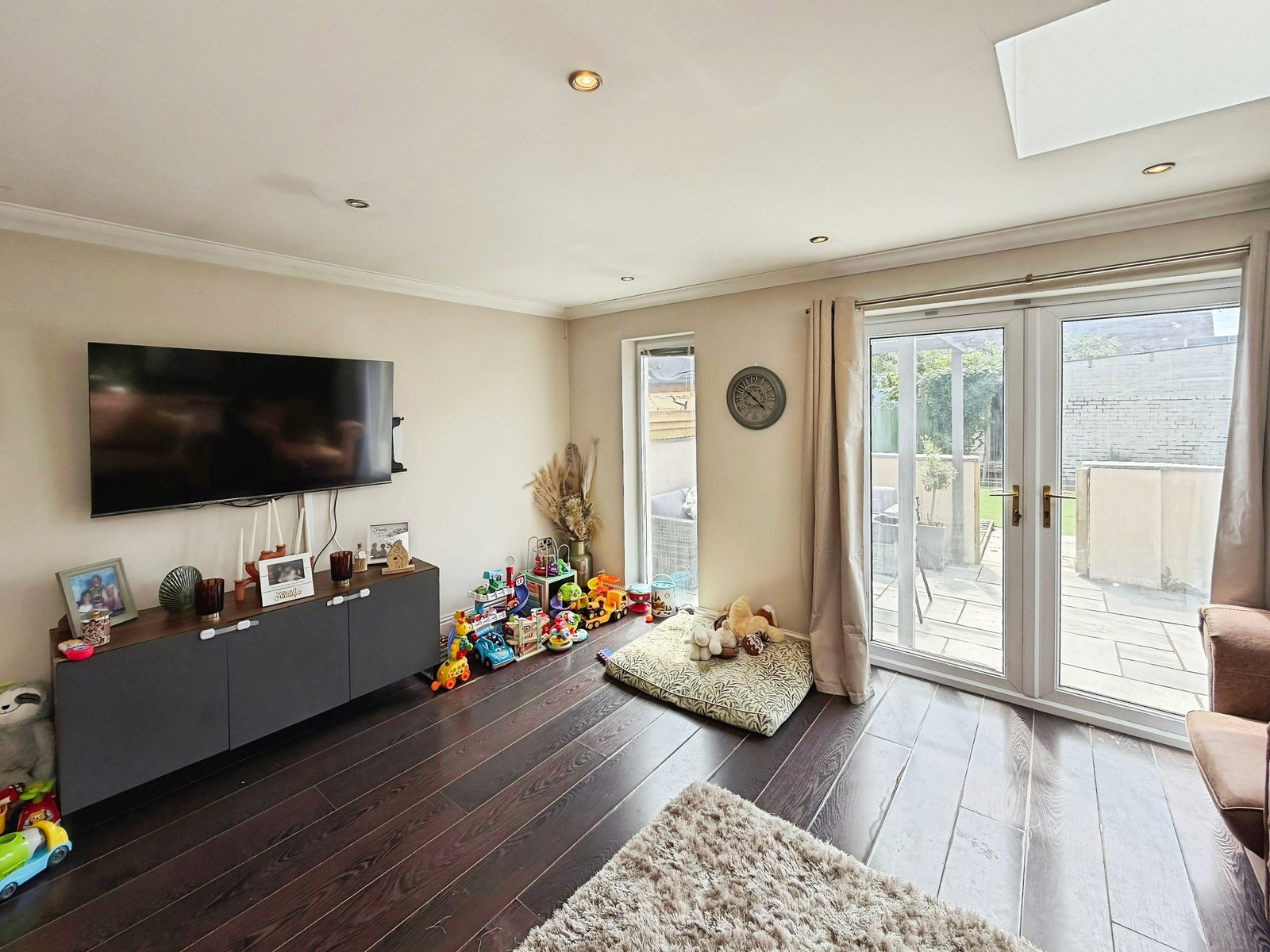 Semi Detached House in Llanelli