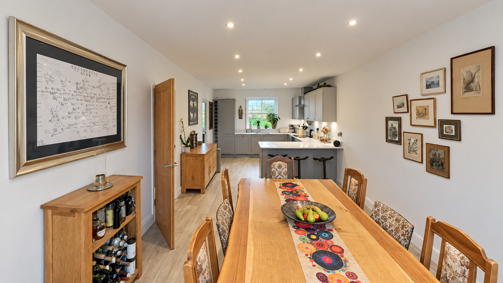Semi Detached House for sale in Tebworth, The Lane, Tebworth, 2062 m²