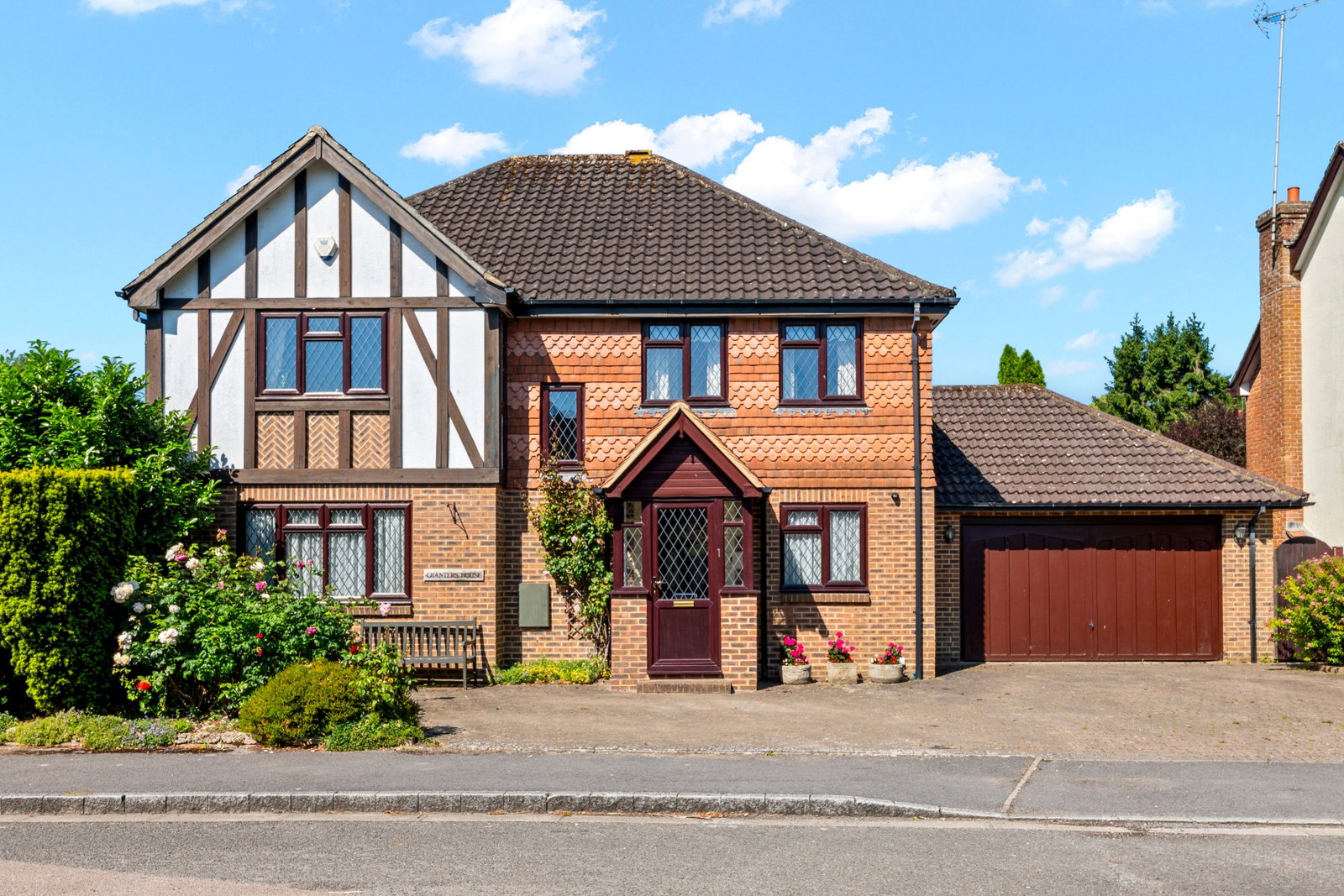 Detached House in Tadworth