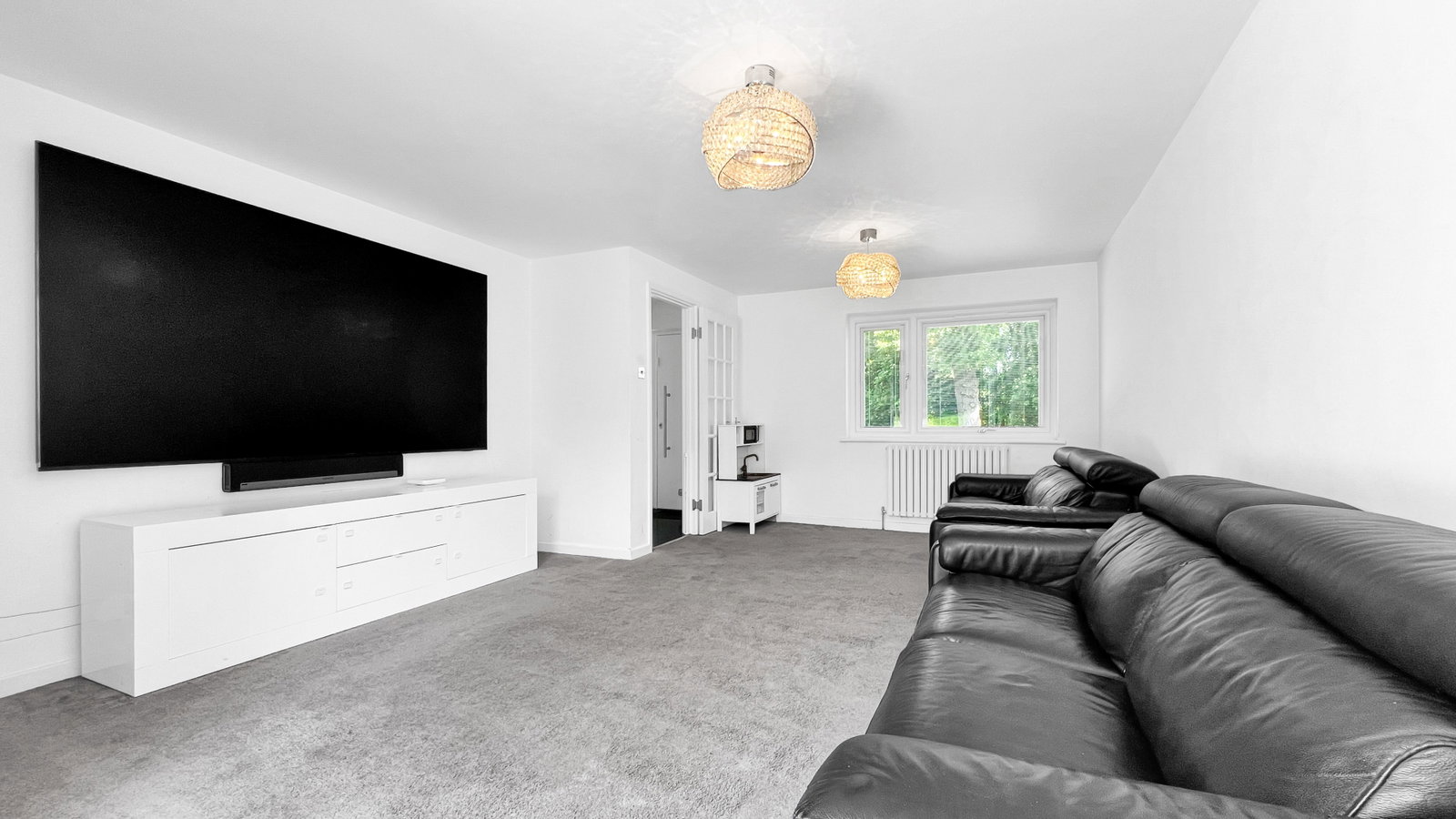 Detached House in Wallington