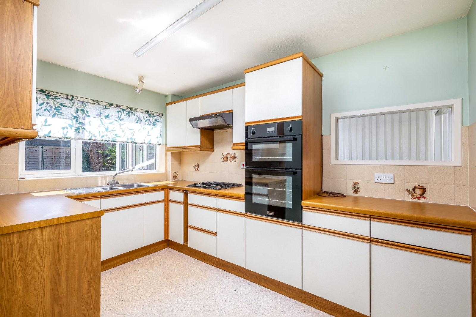 Detached House in Hitchin