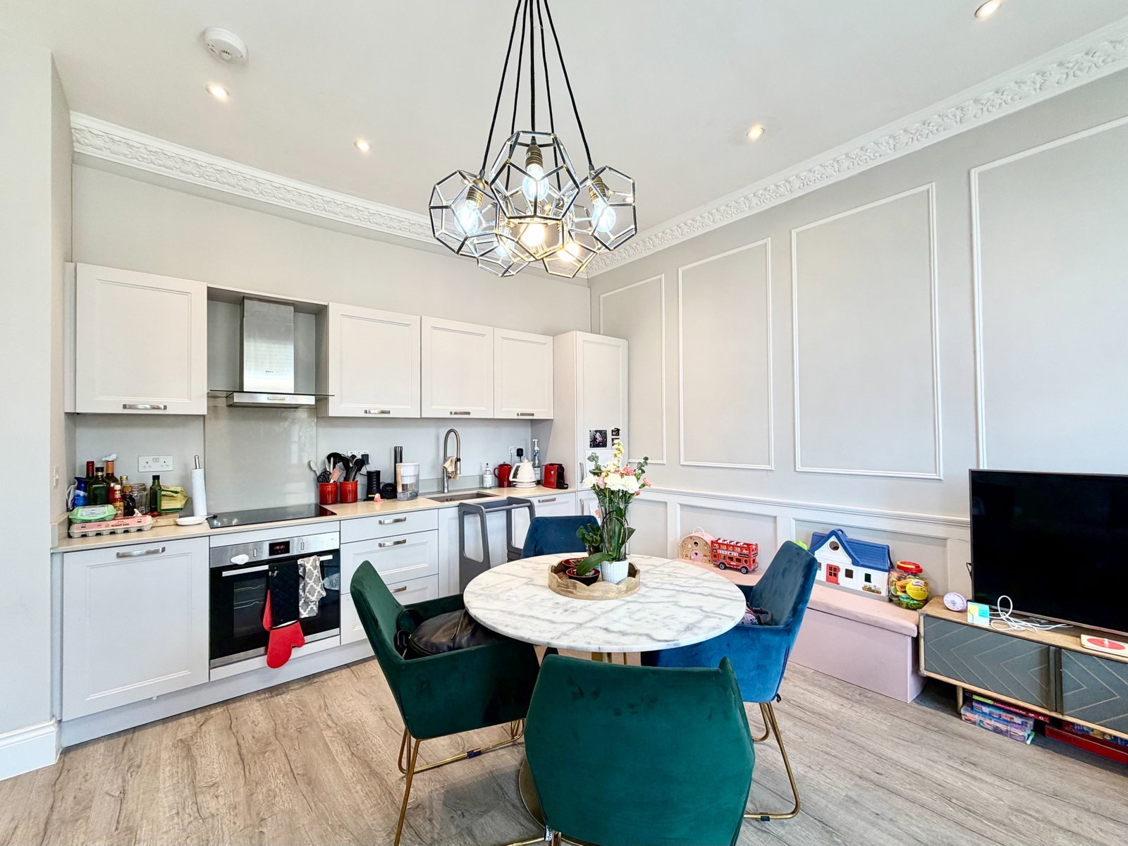 Flat in Bushey