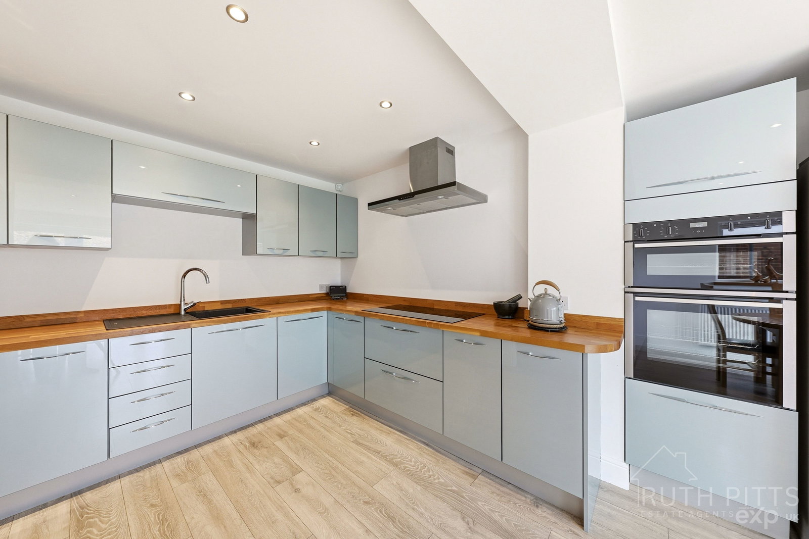 Detached House in Pontefract