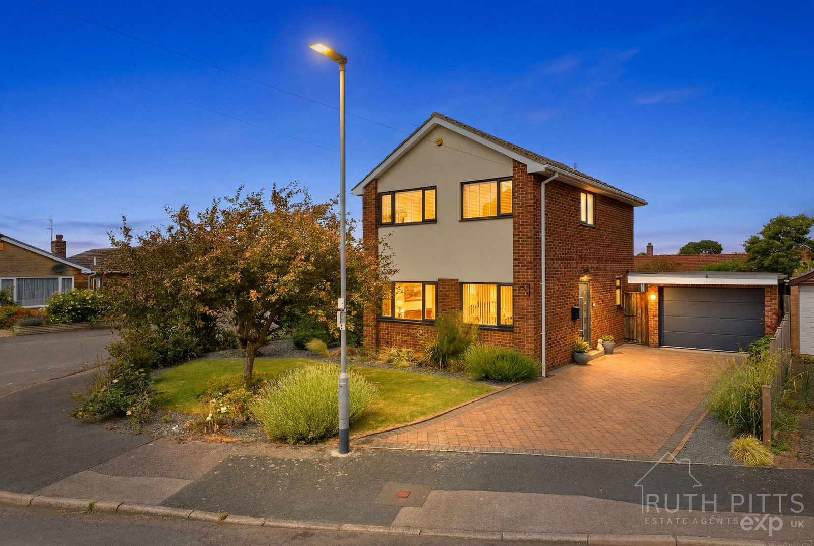 Detached House in Pontefract