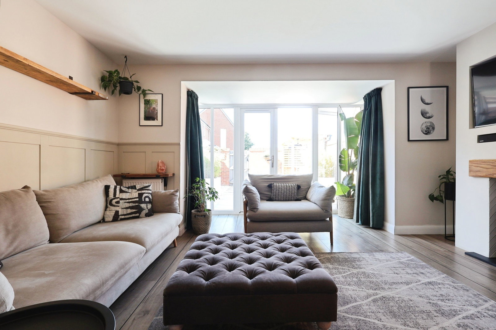 Semi Detached House in Bristol