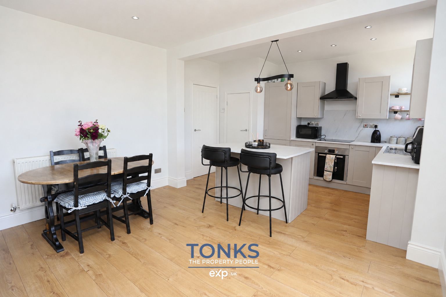Semi Detached House in Halesowen