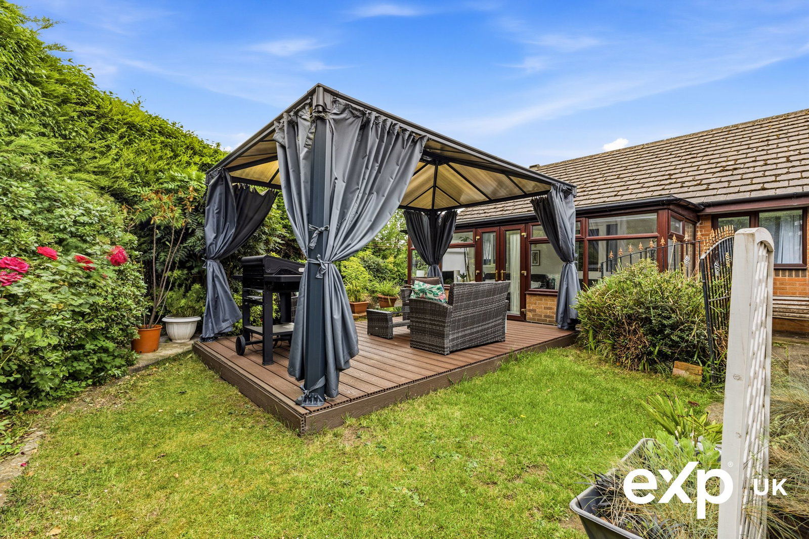 Bungalow in Mansfield
