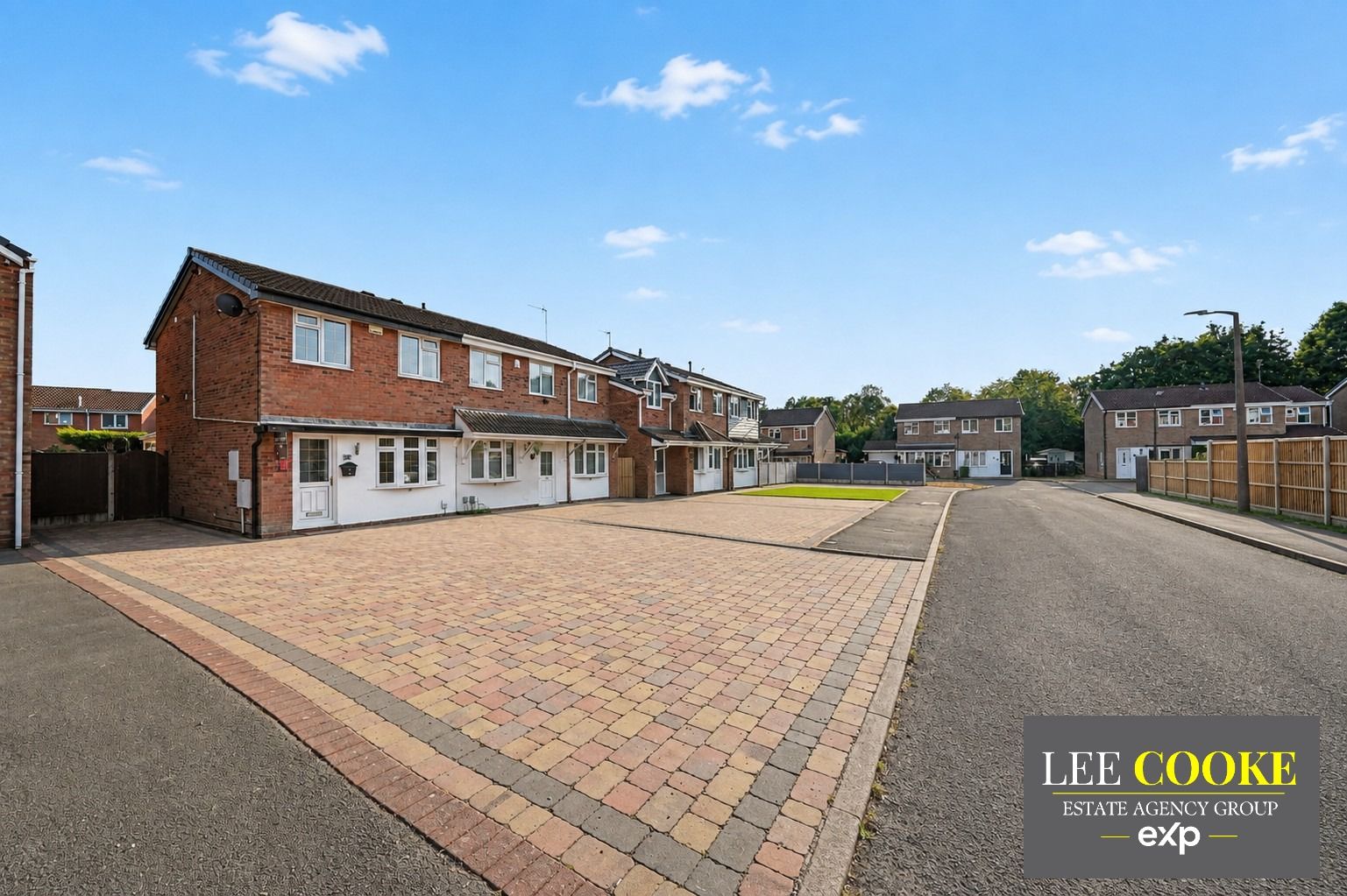 End Of Terrace House in Willenhall
