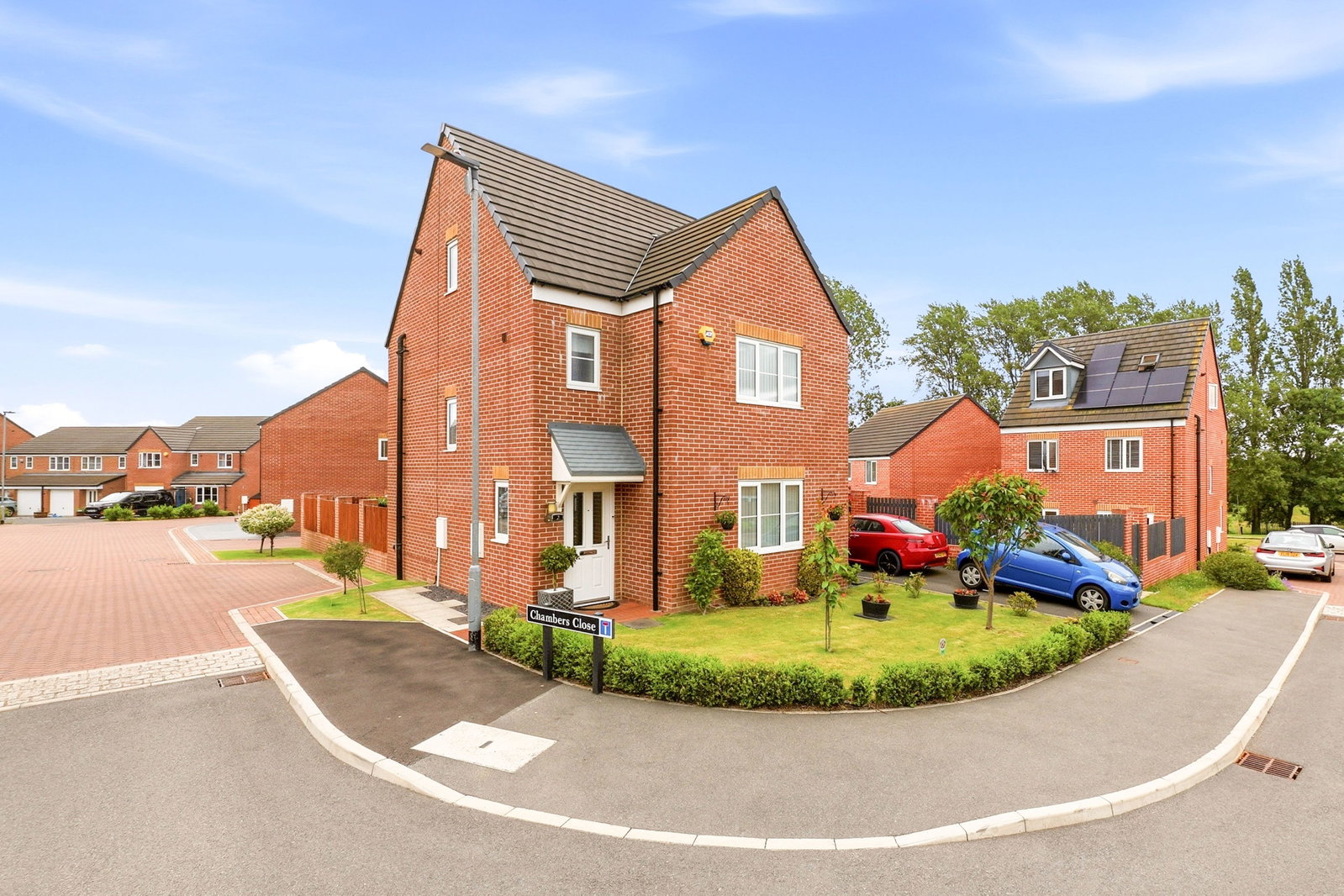 Detached House in Castleford