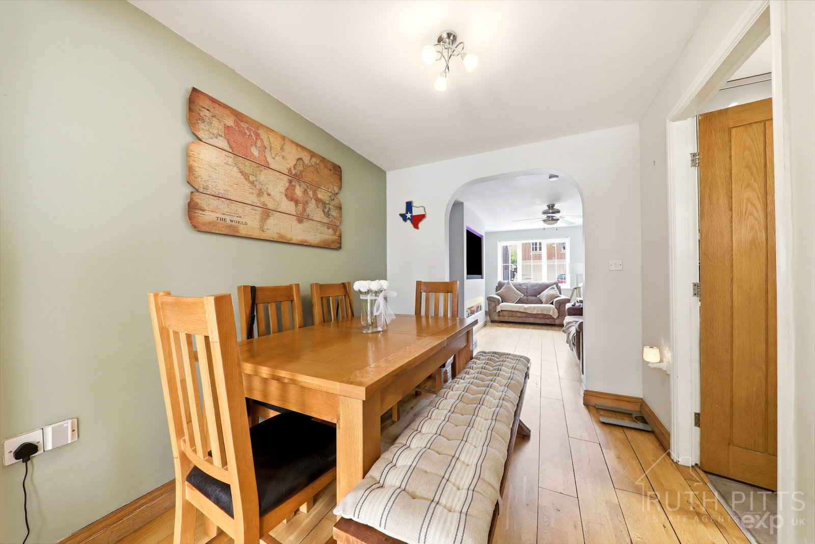 Detached House in Pontefract