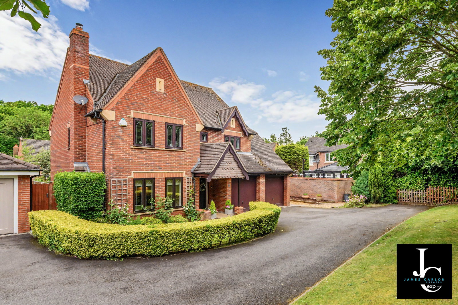 Detached House in Telford