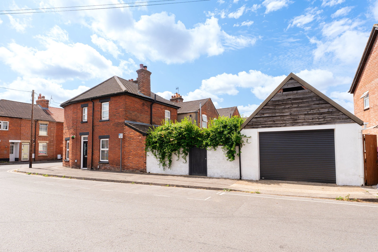 End Of Terrace House in Salisbury