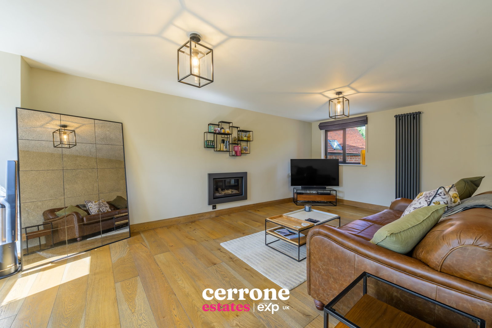 Detached House in Redditch