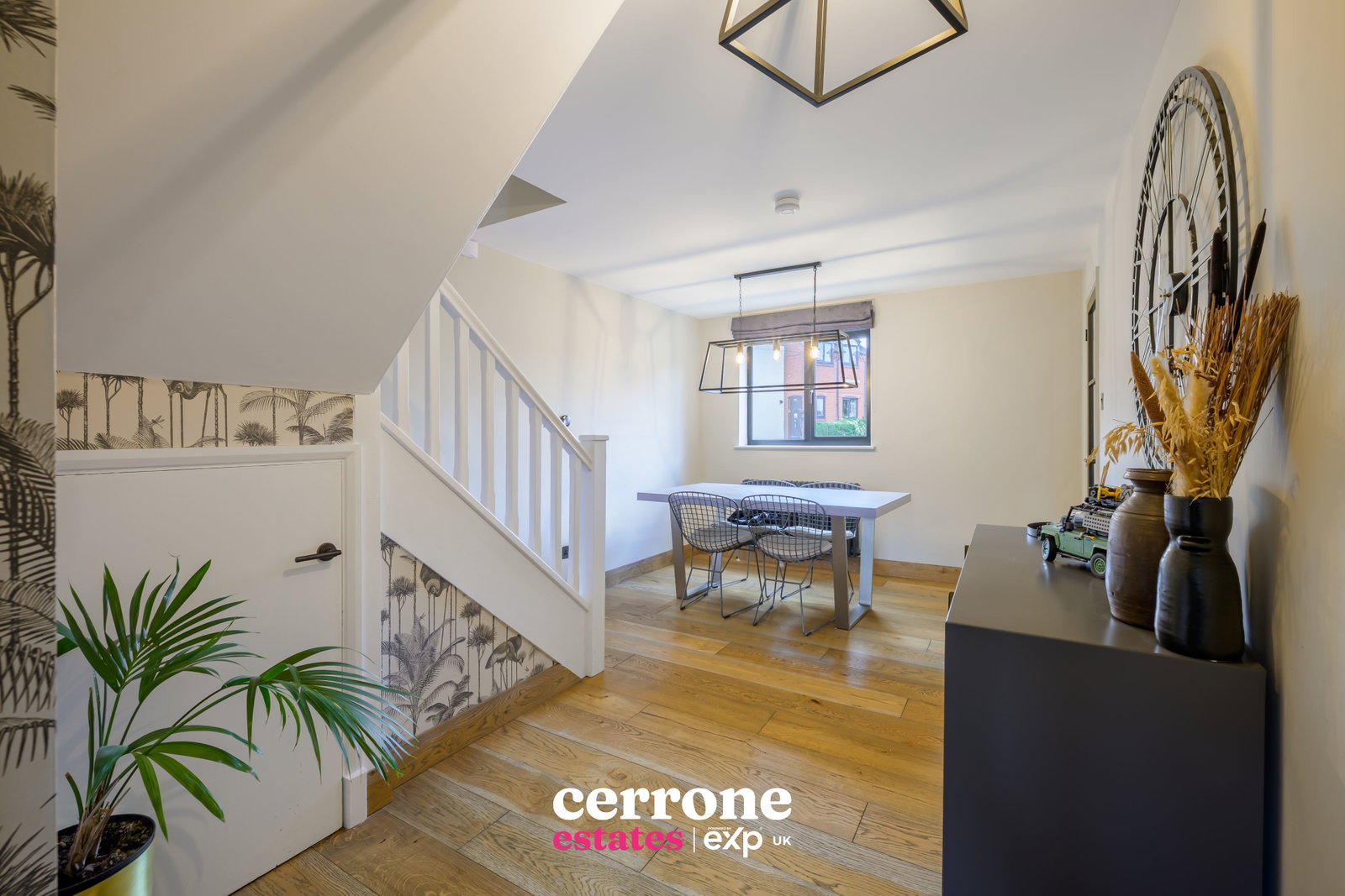 Detached House in Redditch