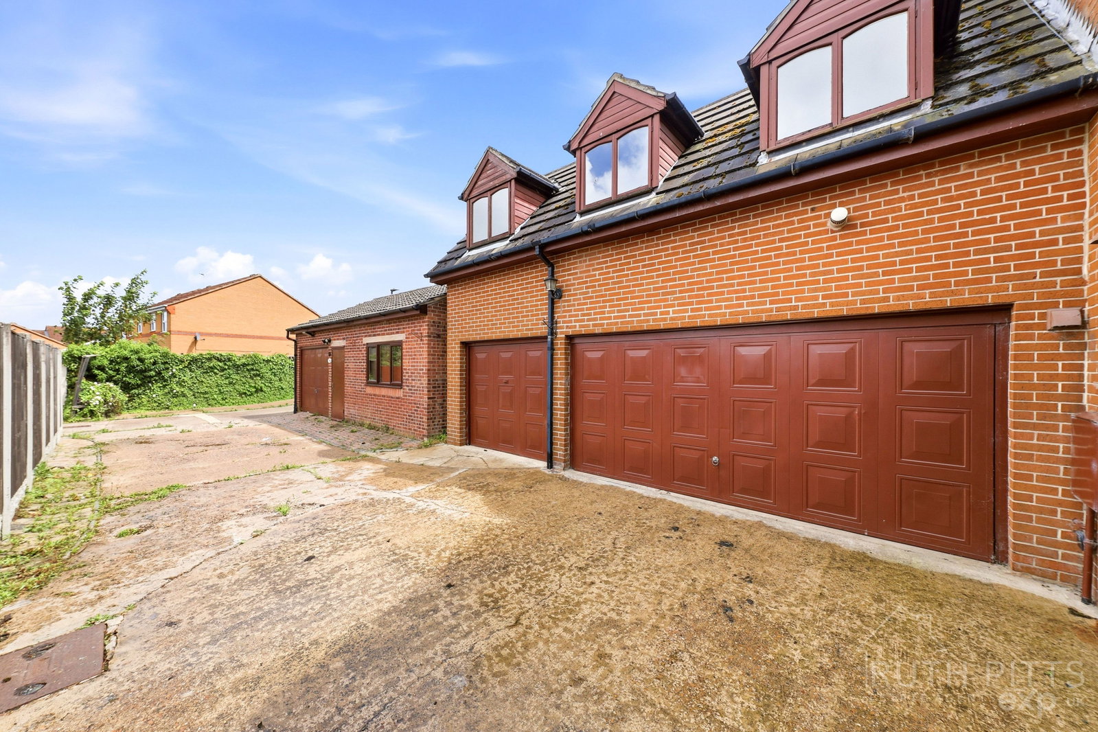 Detached House in Pontefract