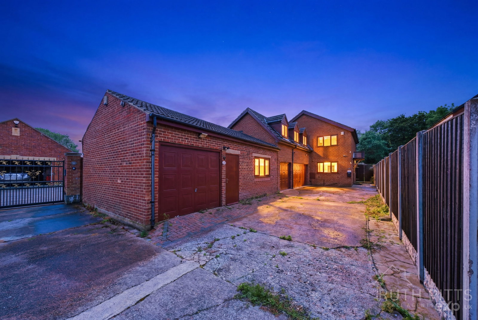 Detached House in Pontefract