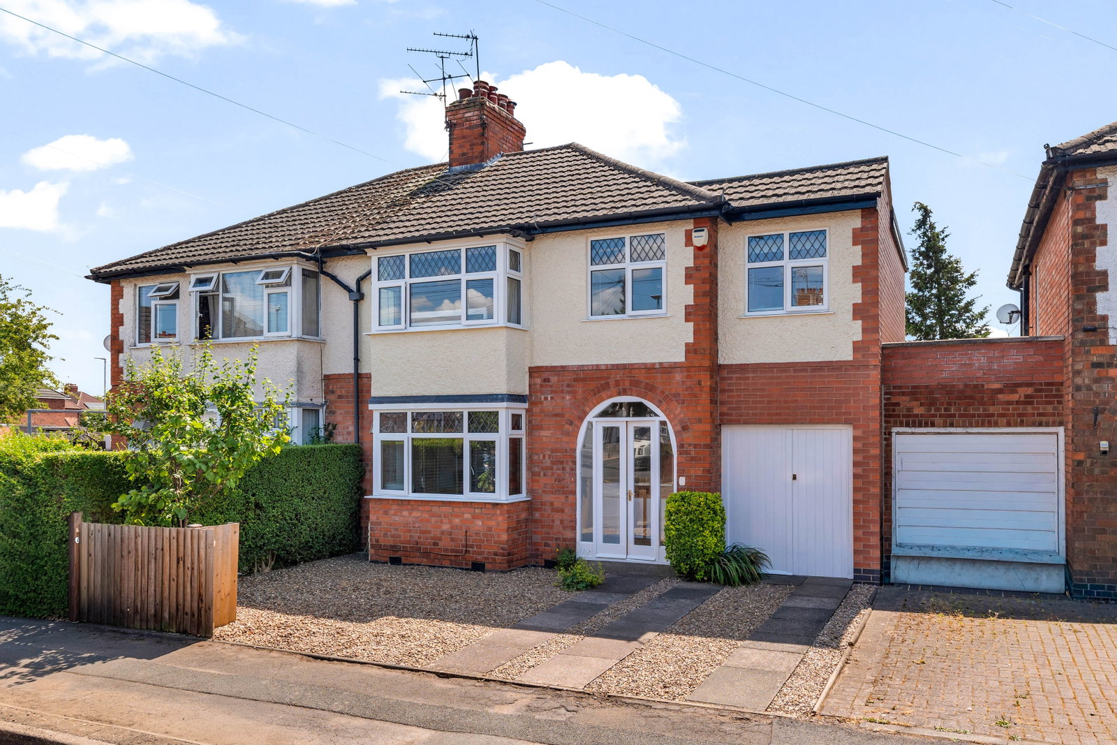 Semi Detached House in Leicester