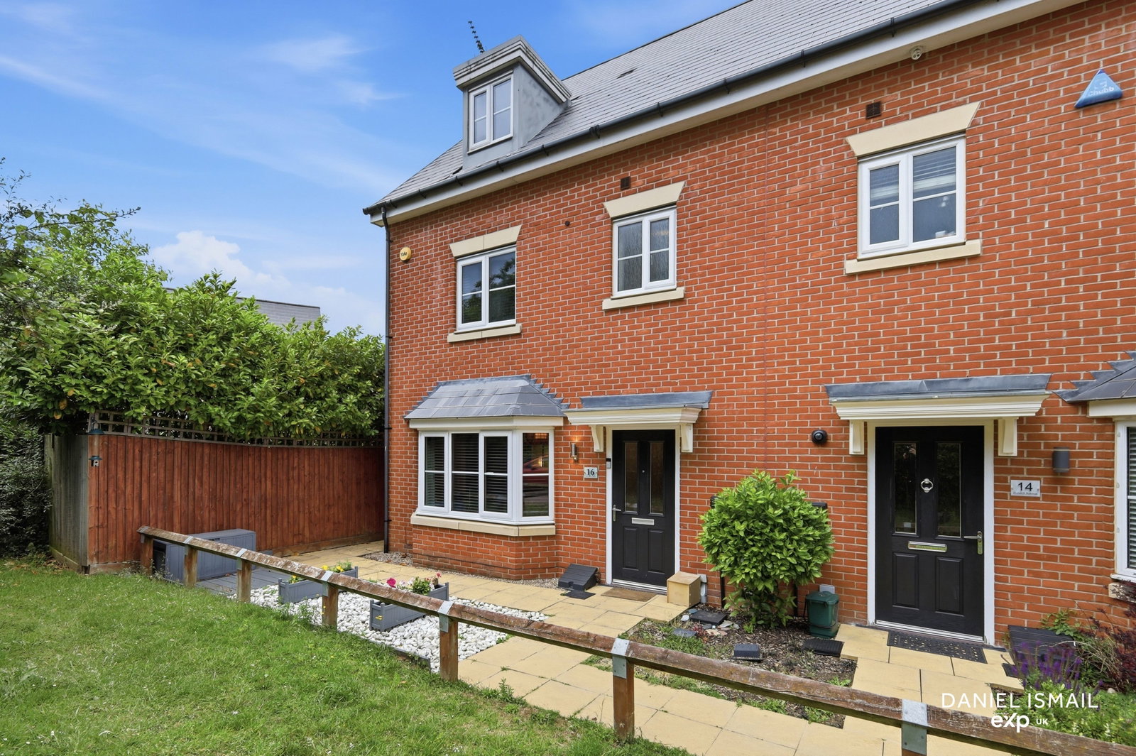 Semi Detached House in Basildon