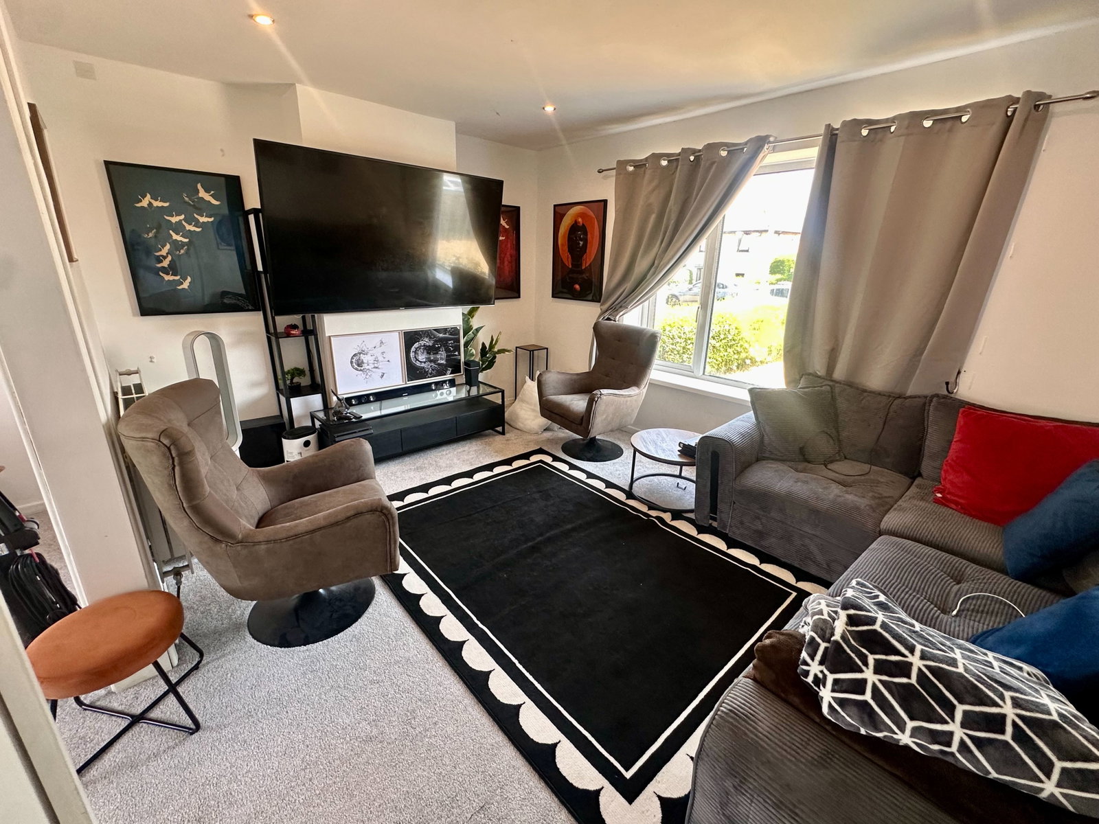 Semi Detached House in Swansea