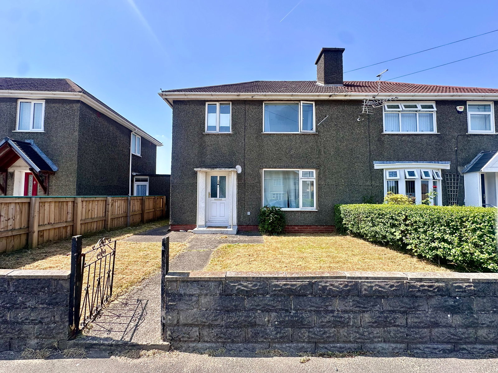 Semi Detached House in Swansea